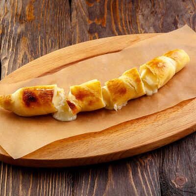 Хачапури на мангале в У Ханумы по цене 390 ₽