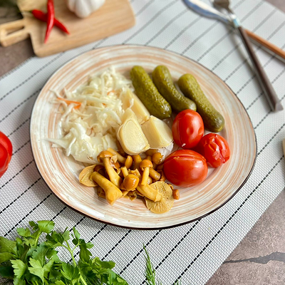 Ассорти из маринадов в Чайхана Азия Базар по цене 628