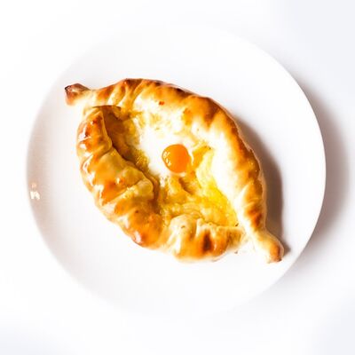 Хачапури по-аджарски мини в Basilic -Территория Вкусной Еды по цене 1275 ₸