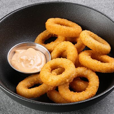 Луковые кольца с соусом том ям в Holy Hotdoggers по цене 600 ₽