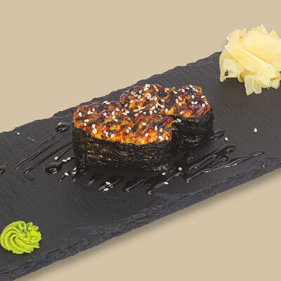 Суши запеченные с креветкой в Додома по цене 495 ₽