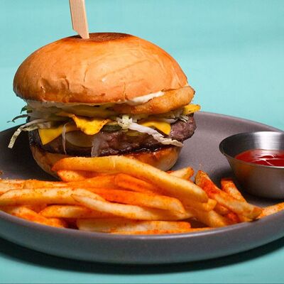 Бургерс говядиной Co.mein Boss в Co.mein по цене 720 ₽