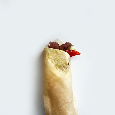 Ролл с кониной в Coffee Dream по цене 470 ₽