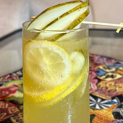 Домашний лимонад Грушевый в Генацвале на Арбате - грузинский ресторан по цене 1610 ₽