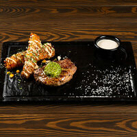 Тендерлойн стейк в TGI FRIDAYS