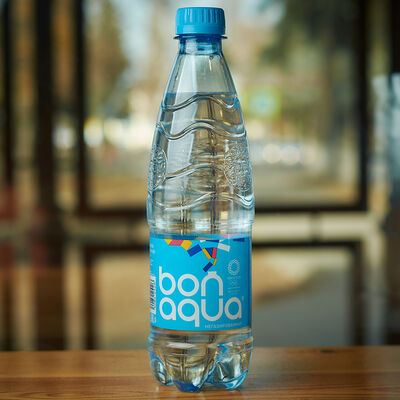 Бонаква негазированная в Кафе Солнце по цене 100 ₽