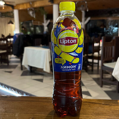 Lipton Черный чай с лимоном в Иверия по цене 250 ₽