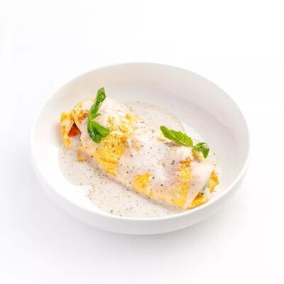 Омлет с цукини, гаудой и трюфельным соусом в Cake & Breakfast по цене 590 ₽