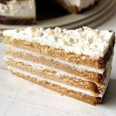 Торт Молочная девочка в Уфтанма по цене 349 ₽