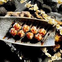 Маки с креветкой Юдзу в Fugu