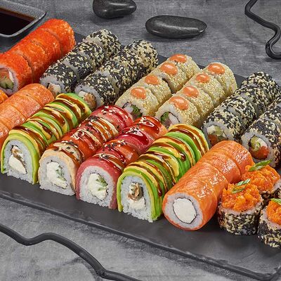 Сет 8 мгновений зимы в Суши Мастер по цене 3079