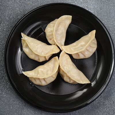 Гёдзе со свининой в Testovarka по цене 289 ₽