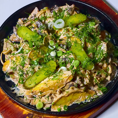 Охотничья сковородочкав Кафе Наше Место по цене 890 ₽