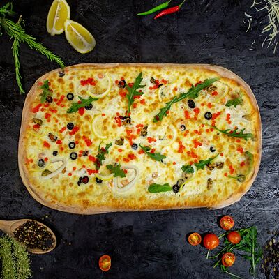 Дары моря пол метра в EPIC PIZZA по цене 1380 ₽