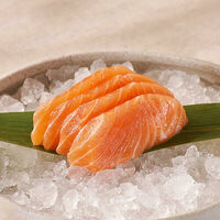 Сашими лосось в Тануки