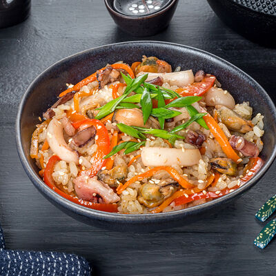 Рис с морепродуктами в Суши Ням по цене 500 ₽