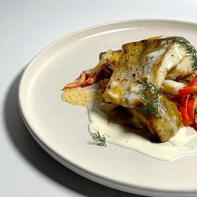 Белый амур с рисом и овощами в сливочном соусе в URBAN Lounge по цене 820 ₽