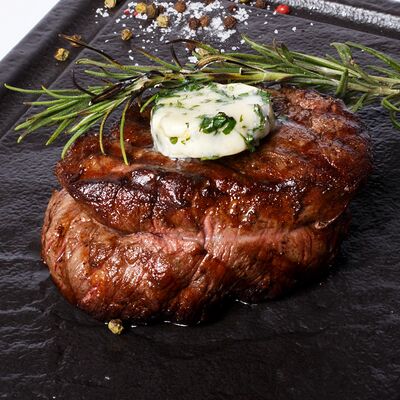 Филе-миньон в Уголь по цене 2400 ₽