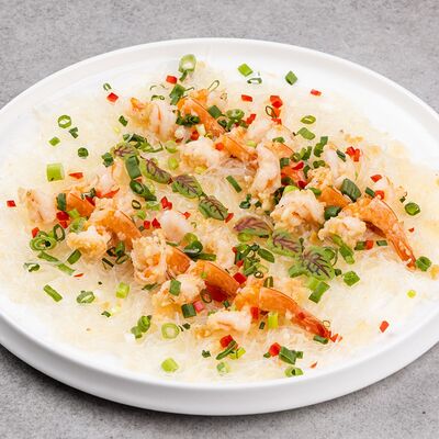 Фунчоза с креветками в чесночном соусе в J.Z. Peking Duck по цене 2370 ₽
