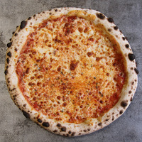 Пицца Маргарита в FullFox pizza house
