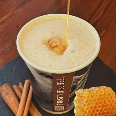 Медовый латтев Positiff Coffee по цене 245 ₽