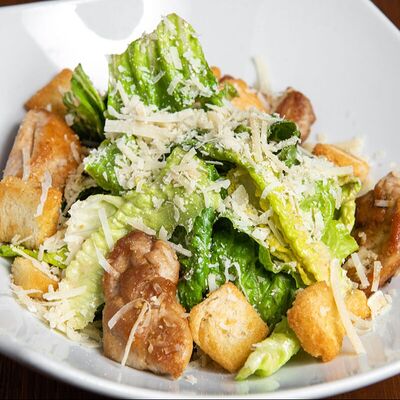 Цезарь с курицей в Айстайм по цене 500 ₽