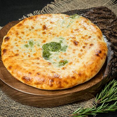 Осетинский пирог со шпинатом 28 см в Пицца Пала по цене 650 ₽