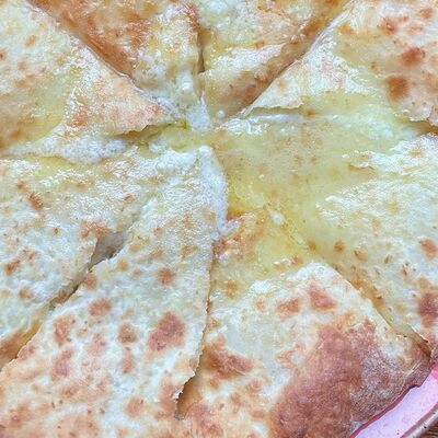 Хачапури по-имеретински в Sololaki по цене 580 ₽