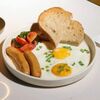 Глазунья с куриной колбаской в Винни Пух по цене 755