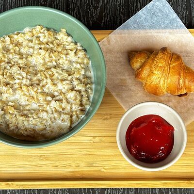 Геркулесовая каша в Круассан по цене 540 ₽
