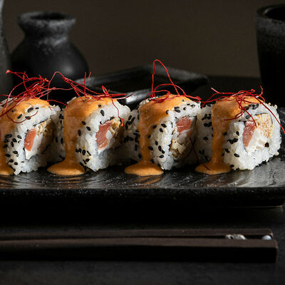 Ролл Том ям в Качуко по цене 485 ₽