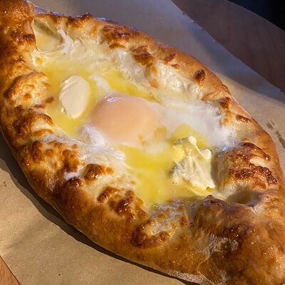 Хачапури по-аджарски в Богатырь по цене 450 ₽