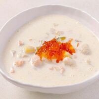 Уха финская с красной икрой в Osteria Amici