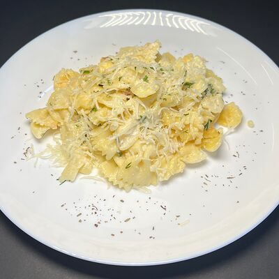 Фарфалле под сыром в Кулинария на Тухачевском по цене 220 ₽