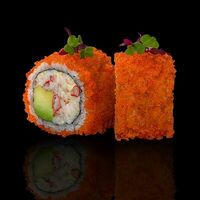 Калифорния с камчатским крабом в Koi sushi bar