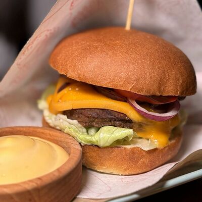 Бургер Сытый батя в Barxan по цене 430 ₽