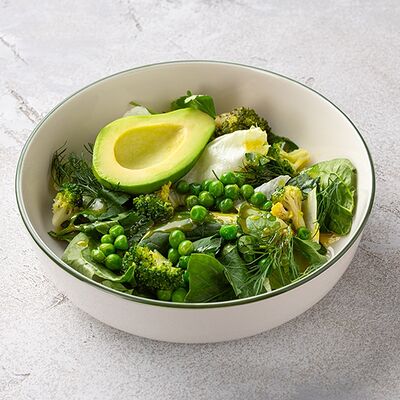 Большой зеленый салат в Шоколадница по цене 630 ₽