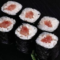 Ролл лосось в Bon appetit