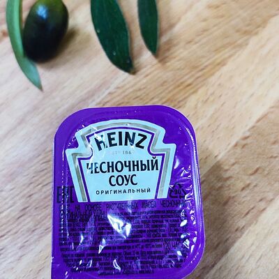 Чесночный соус Heinz в Пицца Olive по цене 40 ₽