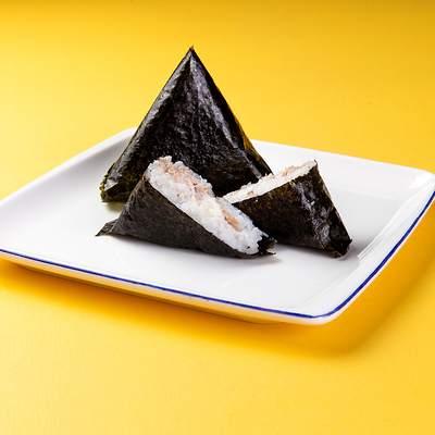 Онигири с тунцом в Handy Place по цене 195 ₽