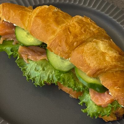 Круассан с форелью в Кофейня Бодрячино по цене 450 ₽