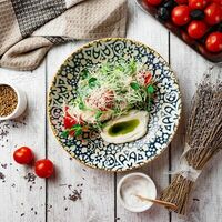 Салат из копченой курицы с соусом пармезан в Баба Люба