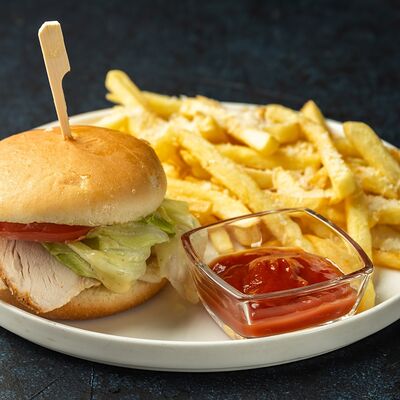 Мини-бургер в Oliva по цене 480 ₽