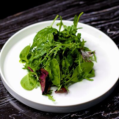 Микс салатный в Luna по цене 220 ₽