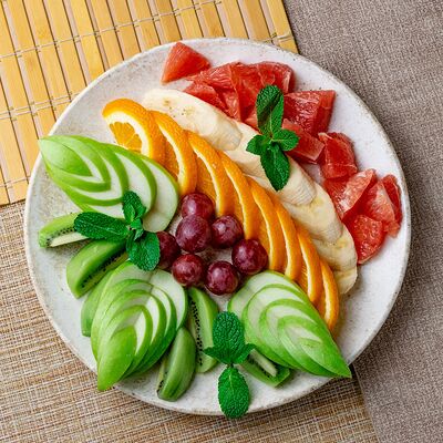 Фруктовая нарезка в Бурито по цене 910 ₽