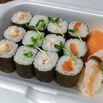 Сет №1 в Sushi vrn по цене 670 ₽