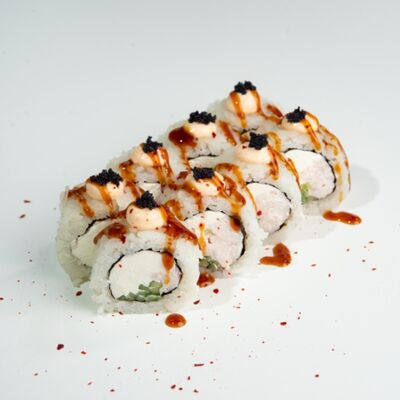 24. Большой кумите с копчёной курицей (8 шт.) в ЁБИСАН по цене 939 ₽