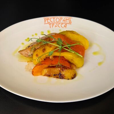 Индейка с конфитюром из перца в Трасса по цене 469 ₽