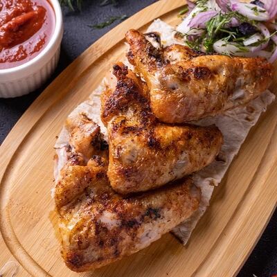 Шашлык из куриных крылышекв Гранд Терраса по цене 450 ₽