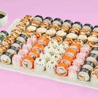 Сет Жду гостей в Галерея Суши